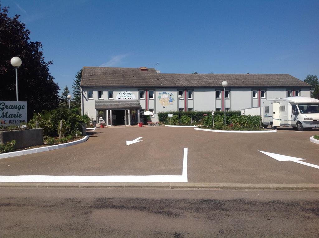 La Grange De Marie Hotel Nitry Exterior foto