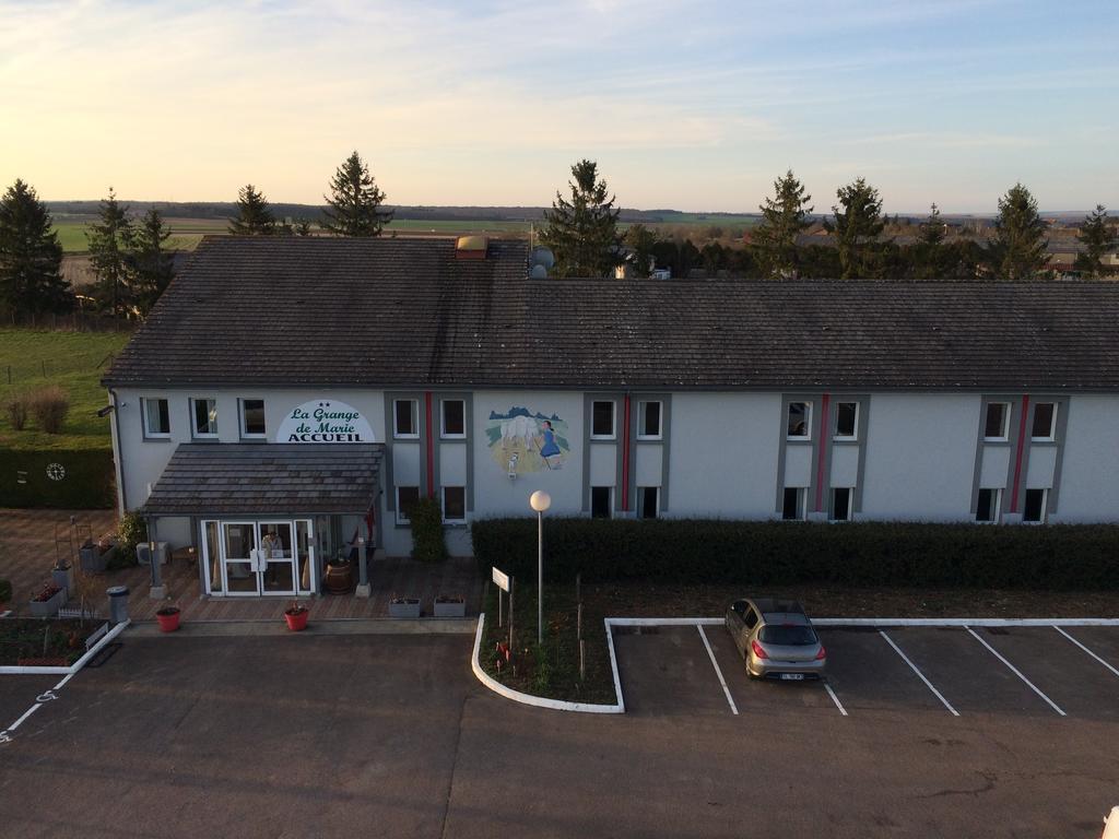 La Grange De Marie Hotel Nitry Exterior foto